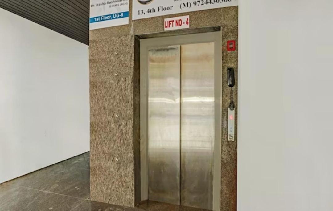 Hotel Welcome, Vip Road Vesu Сурат Экстерьер фото